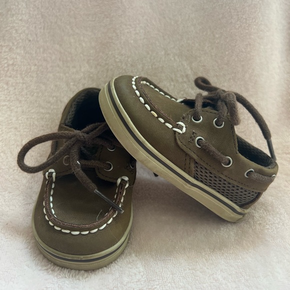 Infant size 2m Sperry - Picture 3 of 3
